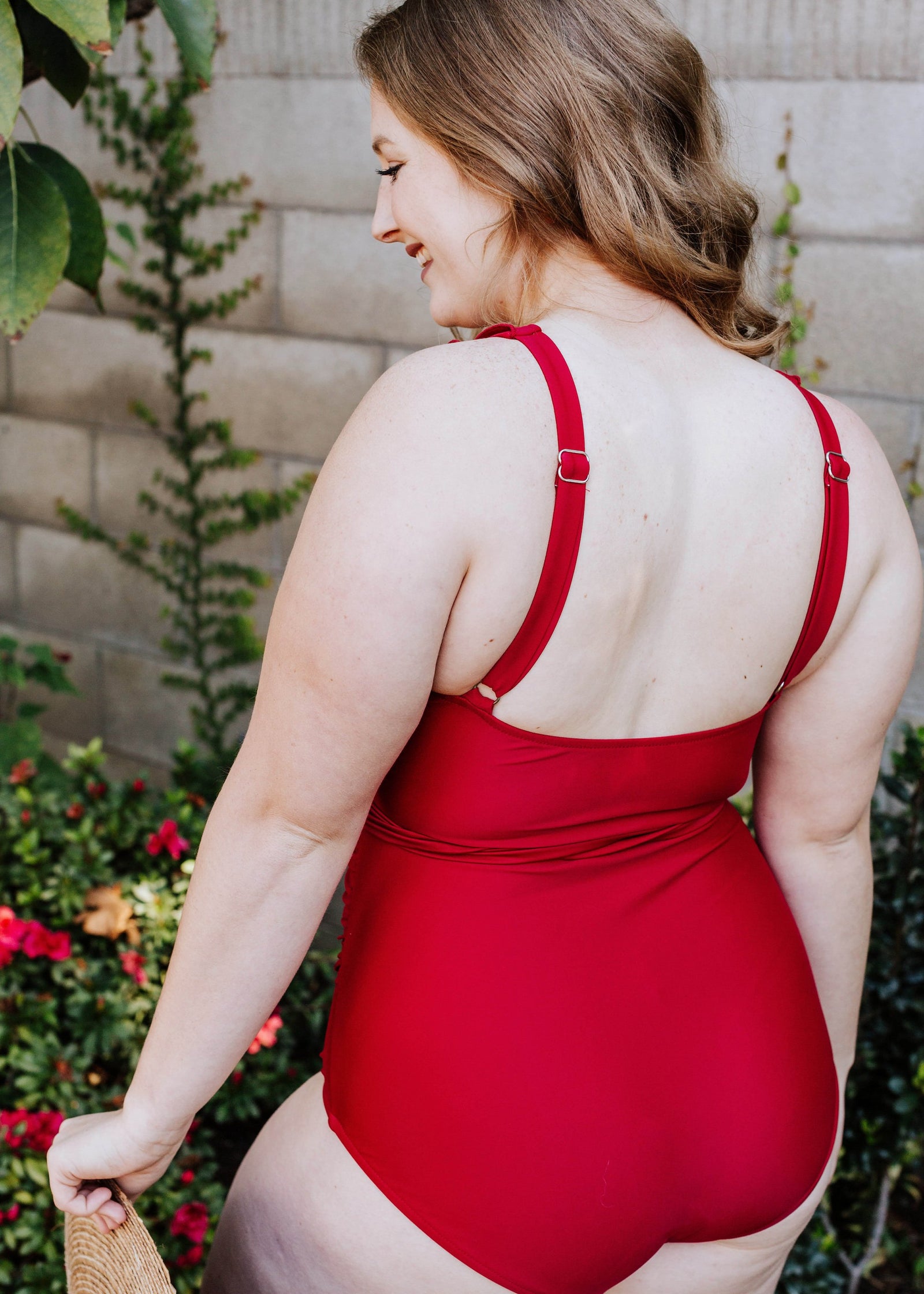 grace (pear-sized) in bordeaux